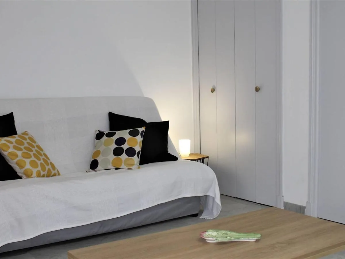 Apartment Studio En Rdj Avec Jardin, Plage A 3M, Clim Et Parking, Villeneuve-Loubet - Fr-1-252A-74 France